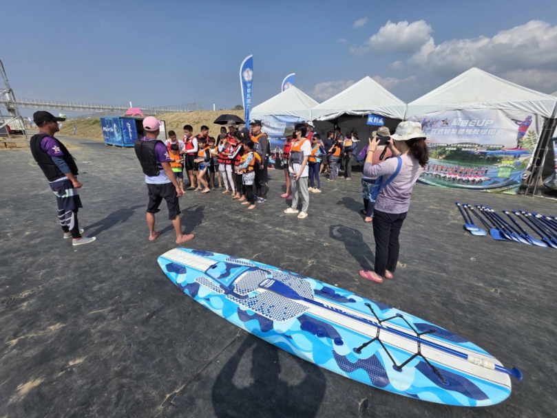 2026南投燈會首創SUP燈區 白天玩槳夜賞燈（