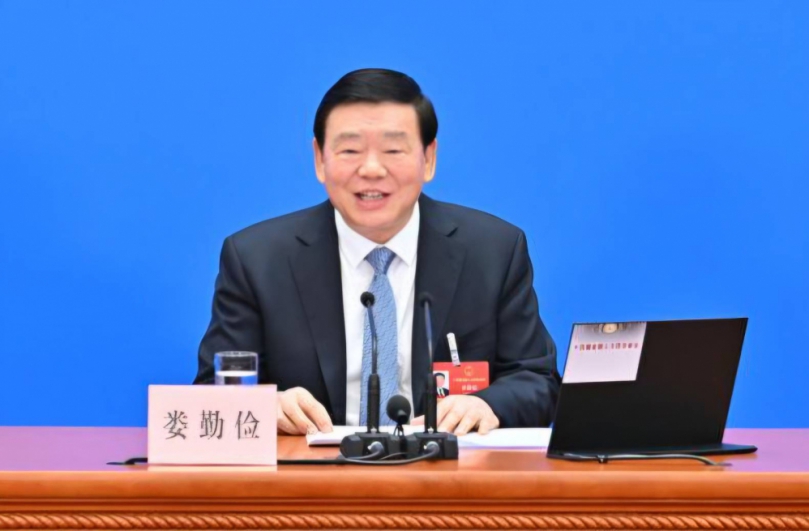 大陸十四屆全國人大四次會議新聞發言人婁勤儉說明制定一部專門的生態環境法典緣由