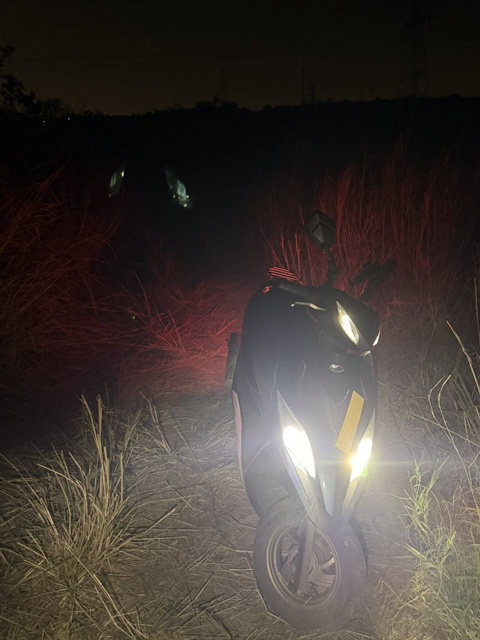 「導航變迷航」！送餐到墓仔埔嚇壞外送員  警10分鐘搜救解圍