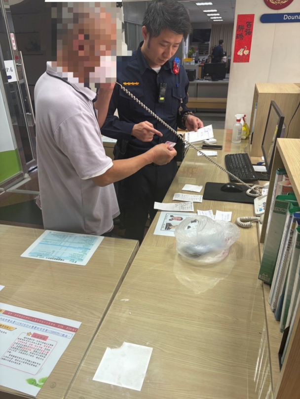 誤看提款紀錄疑遭盜領　斗南警即時協助讓老翁安心