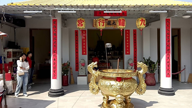 中市霧峰九龍行宮雖藏身偏僻山丘中仍因靈驗吸引各地信眾登山膜拜