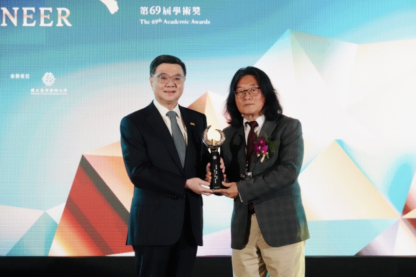 大學教授捐出百萬助學子 東海何萬順獲教育部獎金分文不留全數奉獻