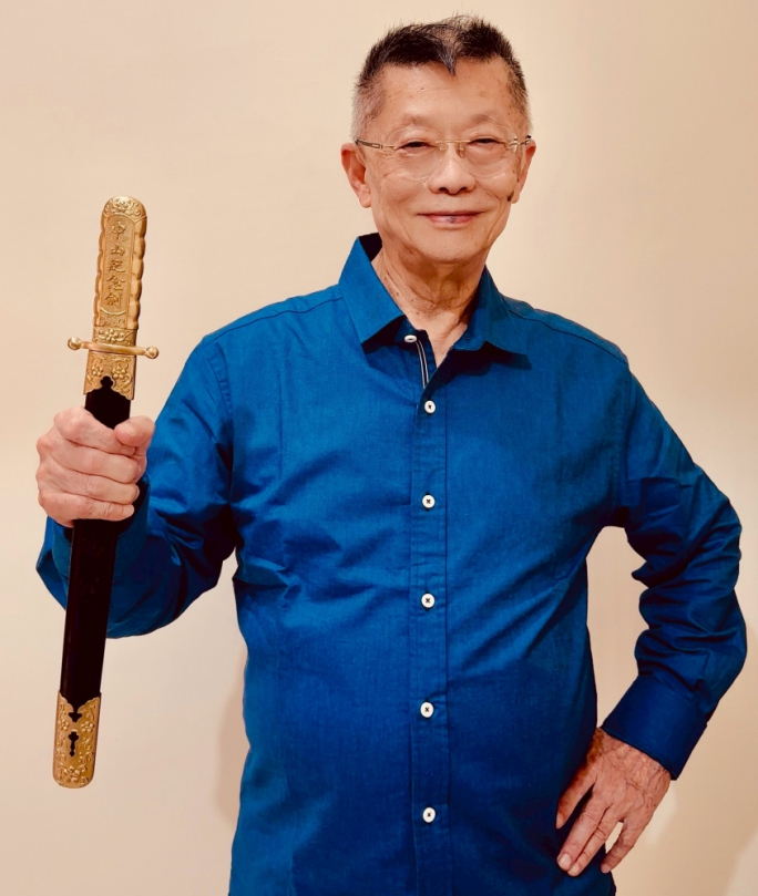 峨眉街論中山劍，功夫茶剛柔並濟：無刃之境映照情義與修心之道