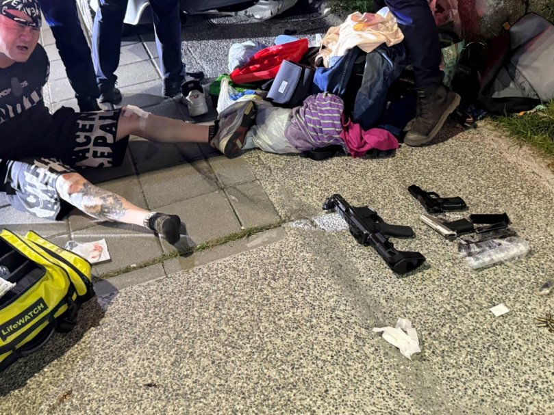 機警攔查追緝逃逸車輛 嘉義市警方成功逮捕毒品及槍械案嫌犯