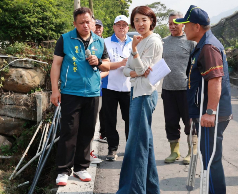 許淑華會勘信義鄉14項建設 投入近2500萬強化道路與農業基礎