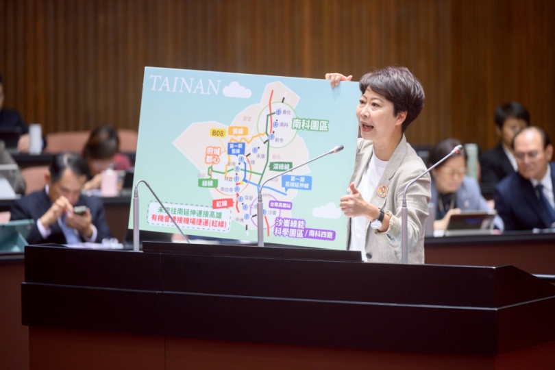 立法委員陳亭妃獲評鑑第一