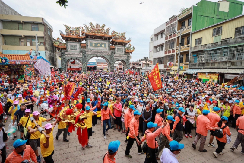 國家重要民俗「學甲上白礁」祭典由前立法院長王金平主祭、逾百間宮廟數萬信徒共譜薪火相傳新篇章