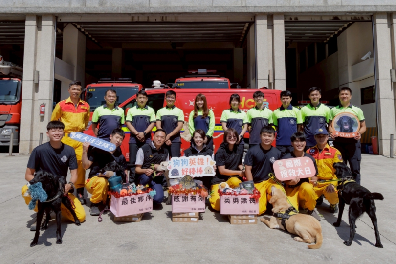 國際搜救犬日   新竹市汪汪英雄今天很風光   高虹安專程探視慰勞