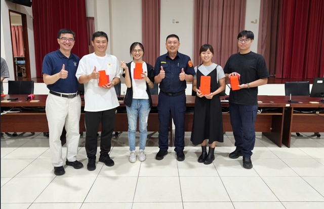 波麗士大人放輕鬆！太平警結合公益團體慶祝警察節