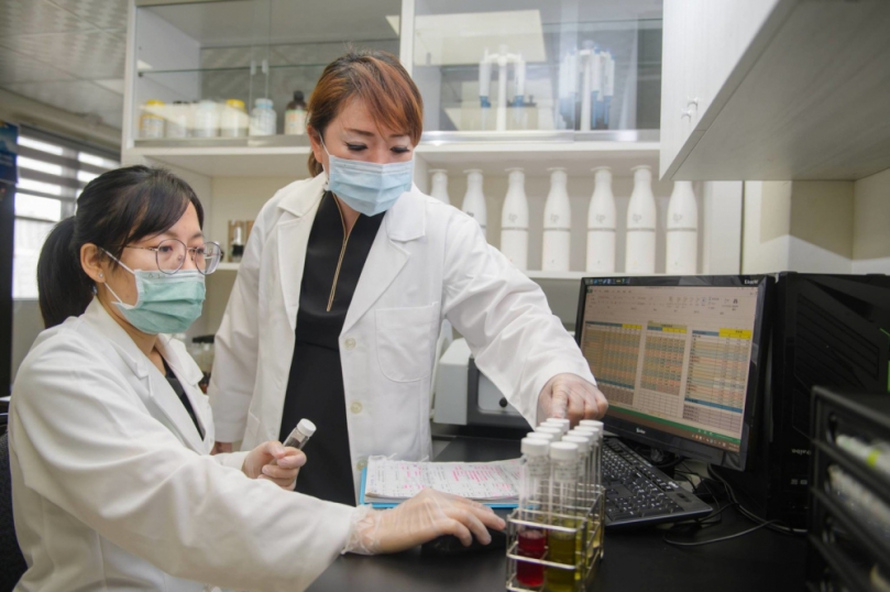 從美髮學徒到健康科技博士生 林雪雅跨足生技研發投入頭皮保養研究