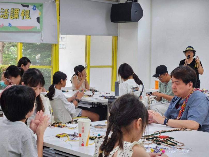 一結一織傳遞祝福   中市動保處推出「編織串鍊」課程   串起人與動物的溫暖連結