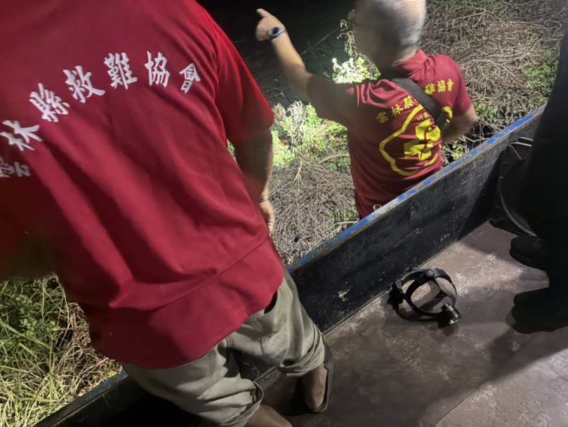 抓蟹竟撈到腐屍！北港溪廢養殖池驚見男屍　遺體疑遭螃蟹啃食