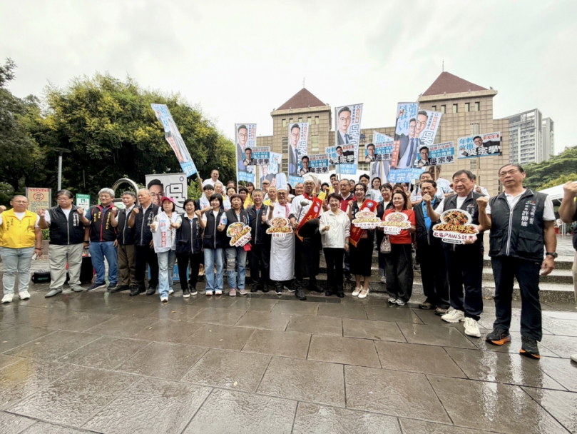 台中市議員陳成添交杓   台中市長盧秀燕見證   北屯新動力  吳宗學登記端出五道政見招牌菜！