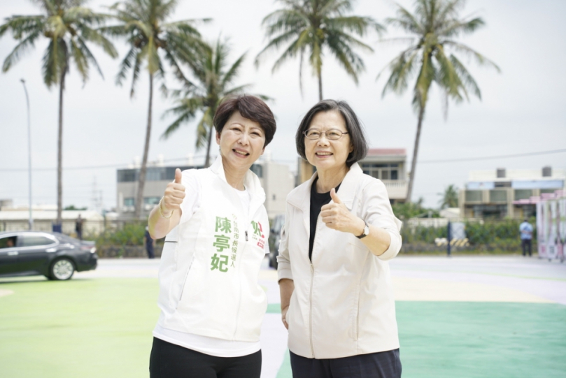 小英表示全台跑透透，從來沒有看過這麼美感的競選總部
