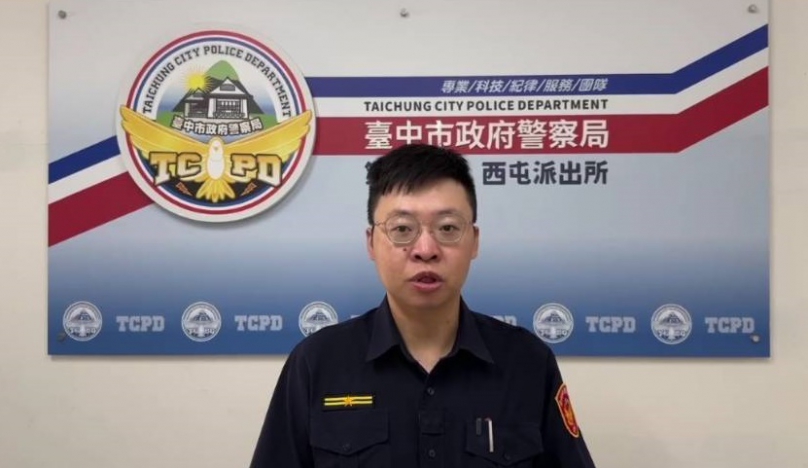 騎士轉彎掉落三萬五千元路人拾獲後報警招領尋回