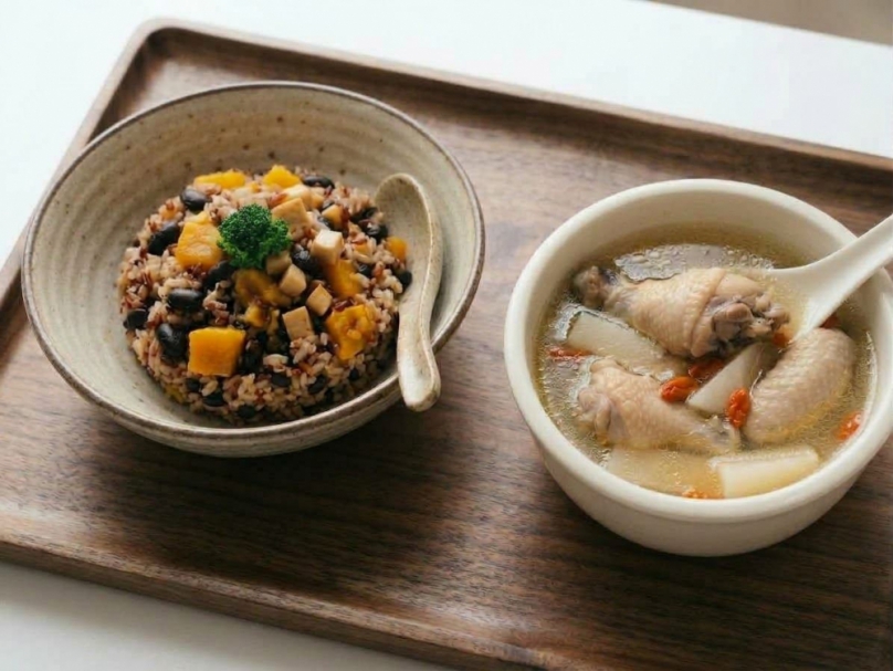 深秋「霜降」節氣如何養生？新竹衛生局大推「麻香黑豆飯」  溫暖又營養