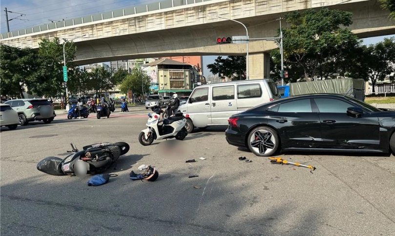 消防分隊長黃昶維發生交通事故生命垂危