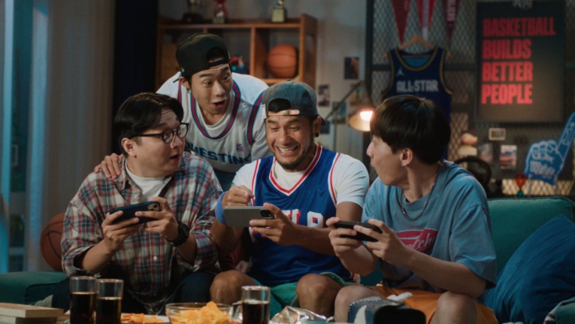 《NBA巔峰對決》張震嶽接拍手遊廣告