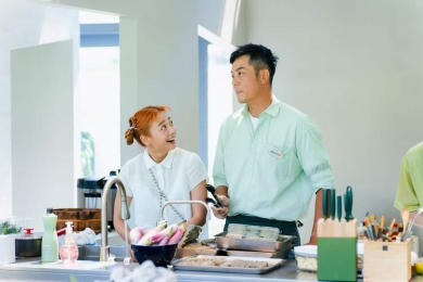 幕後花絮比正片還吸睛《嗨！營業中》姚元浩、吳映潔 私下互動全都露 鹿希派完全不敢打給吳宗憲 擔心被打槍