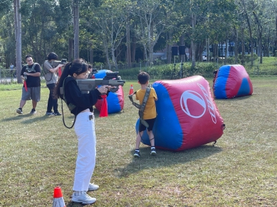 活化校園景觀，大學變身假日親子樂園