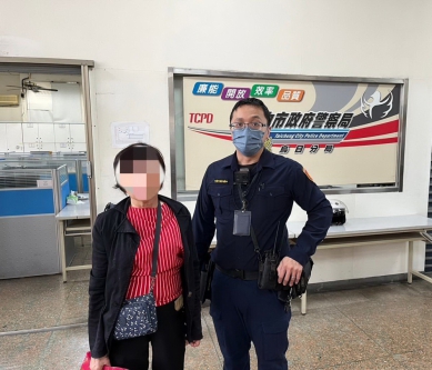 驚喜變驚嚇！假美國軍官灌迷湯1個月  熟女因一動作保住28萬包裹費