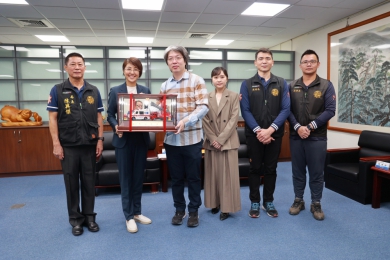 富宇建設捐贈高頂救護車 南投縣緊急救護添新力