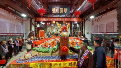 兩岸合力 萬斤「米龜」祈福圓滿 福州張真君祖殿隆重舉行送龜典禮