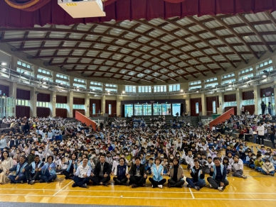 深耕校園品格教育　國民黨台中市議員兼品格協會理事長朱暖英表揚大墩國小36位「品德之星」