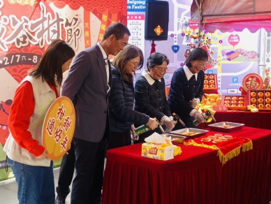 （影音）／國道服務區變身年貨市集　古坑茂谷柑節甜蜜開跑