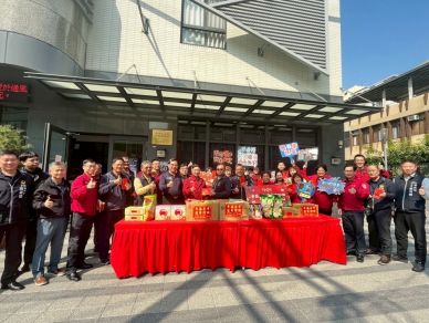 平安過好年  中市消防局長孫福佑啟動春節慰問  感謝消防、義消無私奉獻