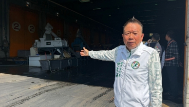 南屯魚腥惡臭薰天  民進黨議員何文海議員率隊現勘文山焚化爐，促環保局揪出隱形污染源  環保局：啟動專案稽查追查文山廠周邊異味來源、加密焚化廠排放量測頻率