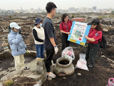 清明祭祖防火總動員！中市消防第五大隊落實「四不一要」慰問基層辛勞