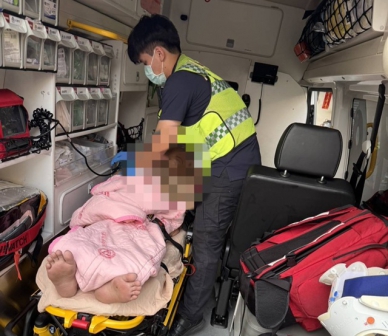 男子投資失利竟反鎖房內釀驚魂  太平警耐心勸阻挽憾事