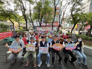 梅雨季來臨強化孳生源清除   中市環保局攜手市民共同防治登革熱
