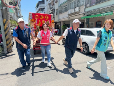 台中市南區「國光里」福正宮舉辦媽祖聖誕遶境祈福活動   民進黨台中市議員陳雅惠親自到場參與