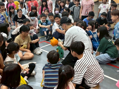 新平國小為推廣閱讀與藝術教育  讓孩子在藝術中培養觀察力、打造更多的學習體驗