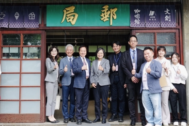 蔡英文東海大學路思義教堂演講：台灣因「太重要」站上地緣政治核心　勉青年找到屬於自己的「Landmarks（人生里程碑）」