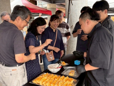 「把創意變生意」中臺科大一日創業家市集培養學生實戰力