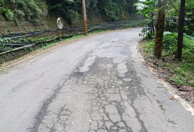 守護山林通行安全大雪山林道路面改善工程5月25日至29日實施交通管制