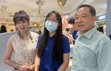 嘉義市傳承3代老字號化工公司 延伸開發自己調配專屬保養門市開幕