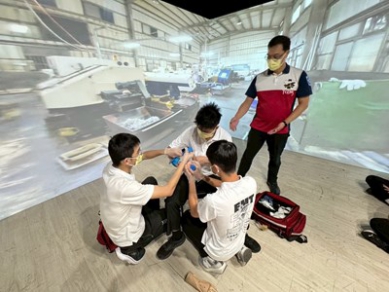 強化急救應變力中市消防打造沉浸式教室逼真模擬高壓救災現場