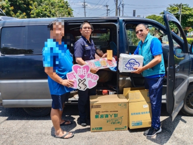 斗南警化身暖流送關懷　腦梗婦獲基金會慰問金援助