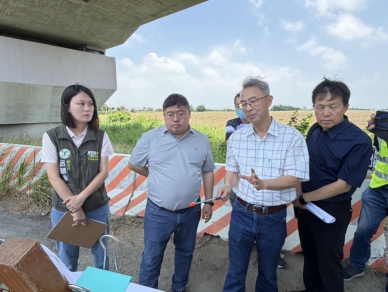 蔡易餘立委、呂慧瑜會勘台82線 邀集研商未來交通改善路網