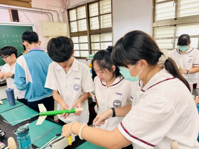 致用高中攜手外埔國中辦理火箭創客挑戰營  夢想啟航點燃國中生科學實作力
