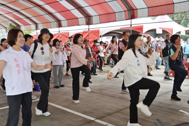 雲林推日走七千步成果亮眼 莿桐健走活動吸引兩千人參與