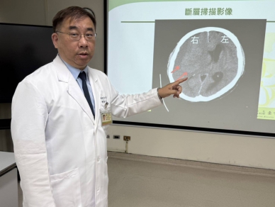 忙到半邊無力！攤商端節前「亞急性腦出血」  醫籲3徵兆快就醫
