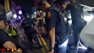 三名男子因吃不到消夜砸毀小吃店被逮移送偵辦