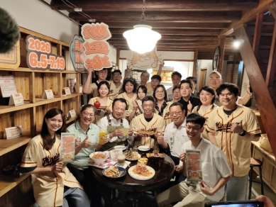 打貓街長民雄巡田水探索風味飲食 行動支持商圈發展與地方創生