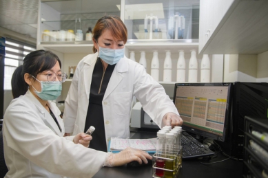 從美髮學徒到健康科技博士生 林雪雅跨足生技研發投入頭皮保養研究