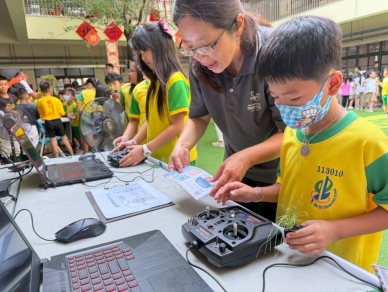 大學攜手小學點燃科學魂北勢國小科普園遊會盛大登場跨越地域限制培養未來科學人才